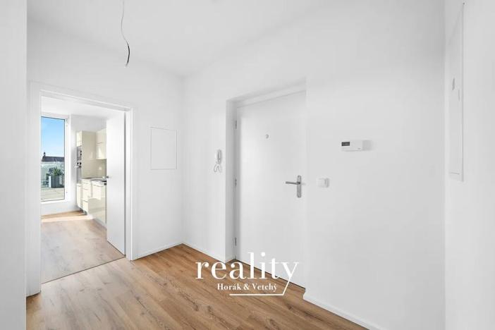 Pronájem bytu 3+kk, Znojmo, Jarošova, 84 m2