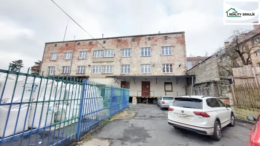 Pronájem bytu 3+1, Cheb, Karlova, 84 m2