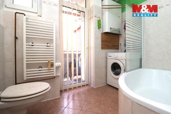 Prodej bytu 2+1, Loket, Nádražní, 45 m2