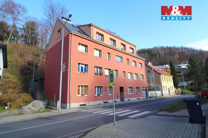 Prodej bytu 2+1, Loket, Nádražní, 45 m2