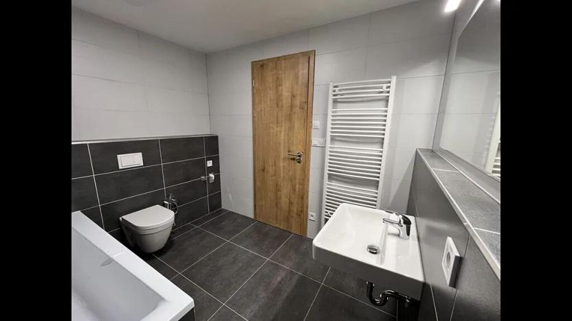 Pronájem bytu 2+kk, Hradec Králové, Kubelíkova, 54 m2