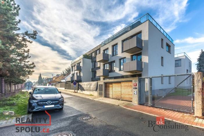 Prodej bytu 2+kk, Praha - Dolní Chabry, Ústecká, 58 m2