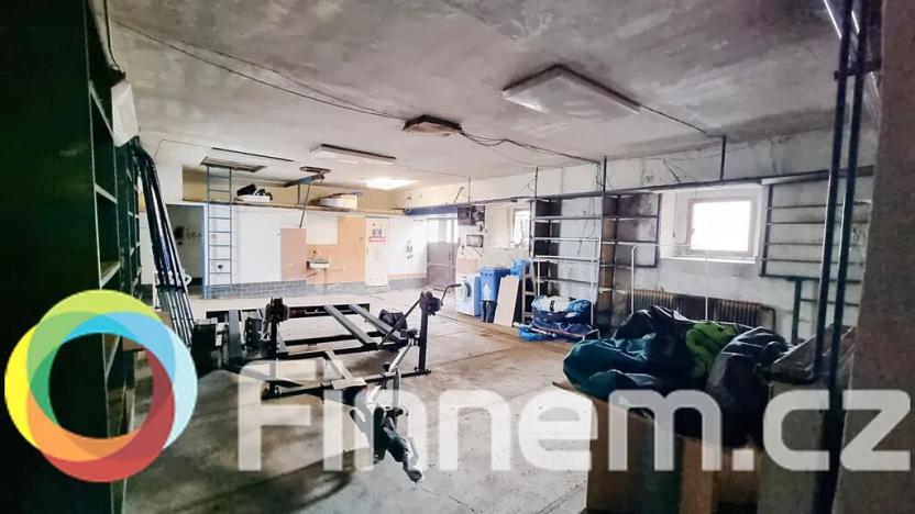 Pronájem garáže, Praha - Ruzyně, Staré náměstí, 80 m2