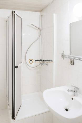 Pronájem bytu 1+1, Zlín, Štefánikova, 28 m2