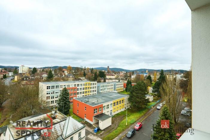 Pronájem bytu 1+1, Jablonec nad Nisou, Jizerská, 40 m2
