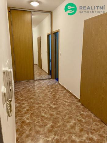 Prodej bytu 2+kk, Milovice, Rakouská, 59 m2
