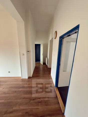 Pronájem bytu 3+1, Slaný, Brožovského, 90 m2