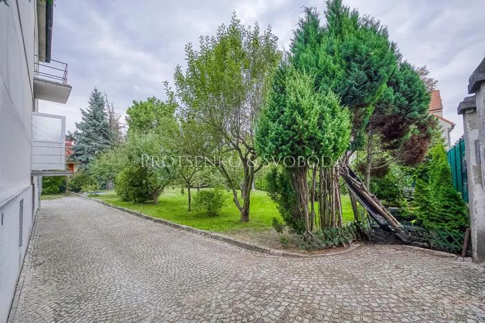 Prodej vily, České Budějovice, Lidická tř., 652 m2