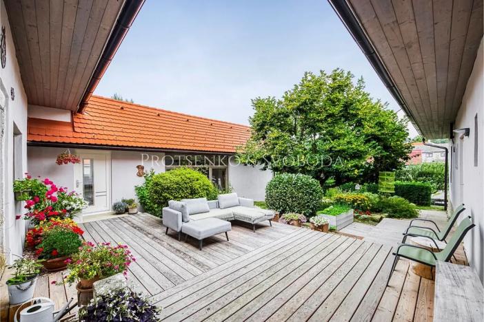 Prodej rodinného domu, Pavlov, 354 m2