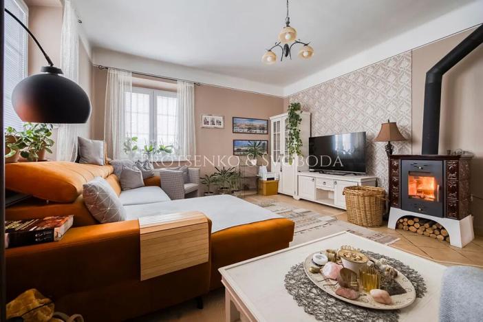 Prodej obchodního prostoru, Suchdol nad Lužnicí, Pražská, 180 m2