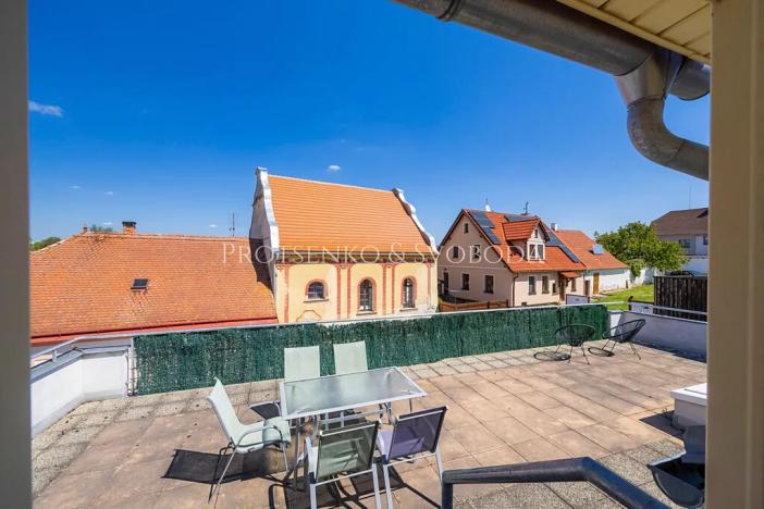 Prodej ubytování, Batelov, Třešťská, 490 m2