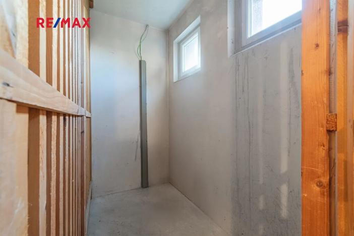 Prodej bytu 4+1, Plzeň, Strážnická, 78 m2