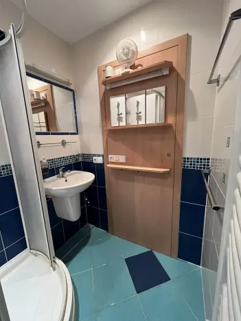 Pronájem bytu 1+kk, Hlásná Třebaň, 51 m2