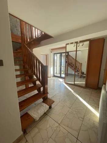 Pronájem rodinného domu, Zvole, 865 m2