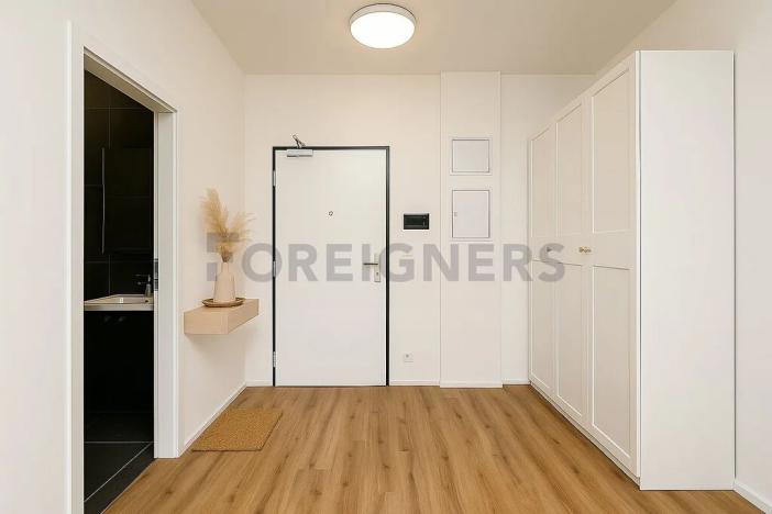 Pronájem bytu 1+kk, Brno, Komárovská, 39 m2