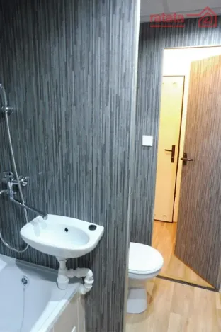 Pronájem bytu 2+1, Chomutov, 17. listopadu, 62 m2