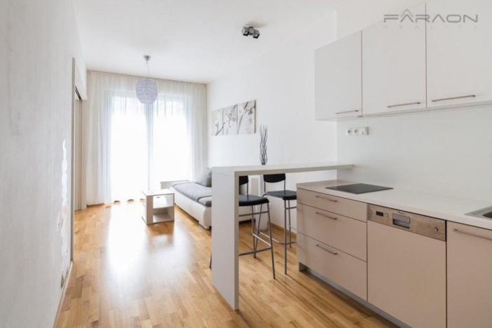 Pronájem bytu 2+kk, Praha - Michle, Baarova, 46 m2