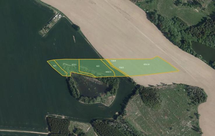 Prodej pole, Černá, 17687 m2