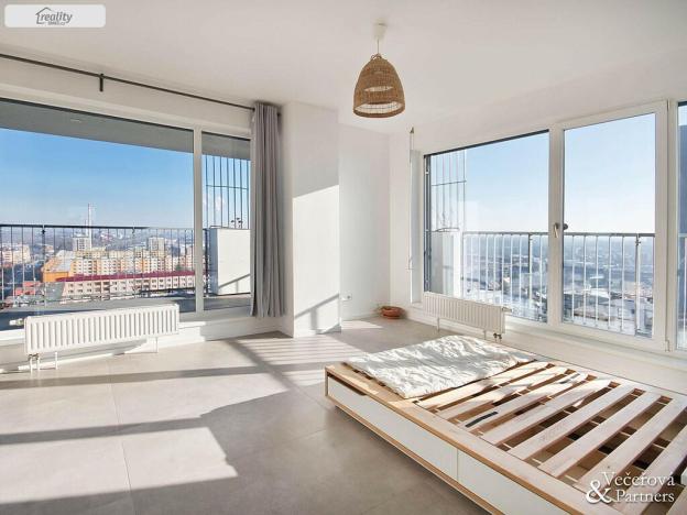 Pronájem bytu 4+kk, Praha - Malešice, Počernická, 100 m2