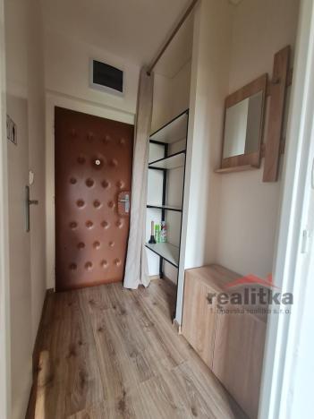 Pronájem bytu 1+kk, Opava - Předměstí, Slámova, 22 m2
