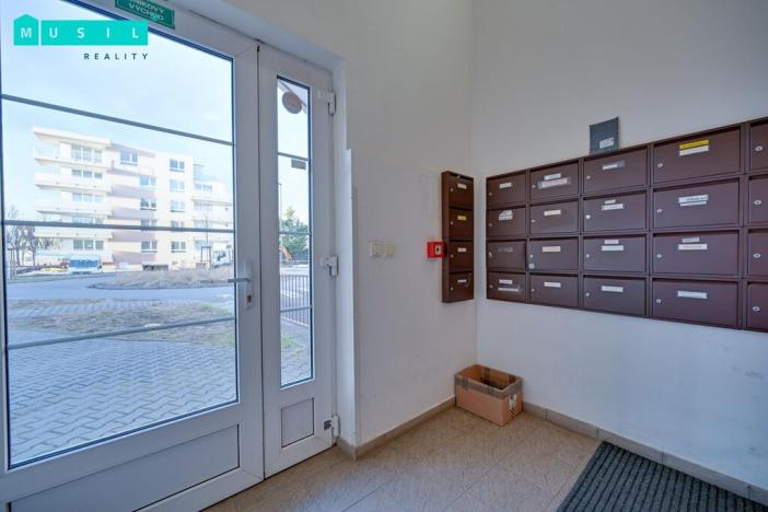 Pronájem bytu 2+kk, Olomouc - Slavonín, Topolová, 60 m2