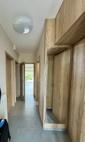 Pronájem rodinného domu, Praha - Vinoř, Mokošínská, 158 m2