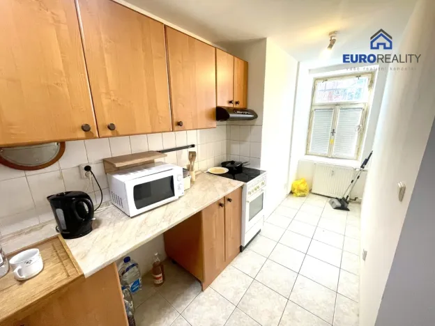 Pronájem bytu 2+1, Mariánské Lázně, Zeyerova, 84 m2