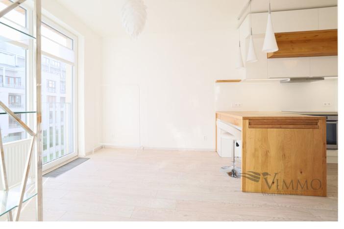 Pronájem bytu 4+kk, Praha - Dejvice, Lindleyova, 86 m2