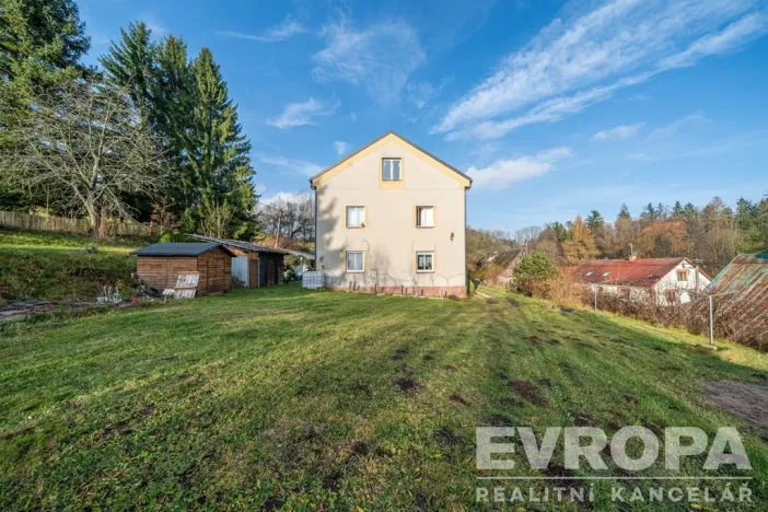 Prodej bytu 2+1, Stará Paka - Karlov, 72 m2