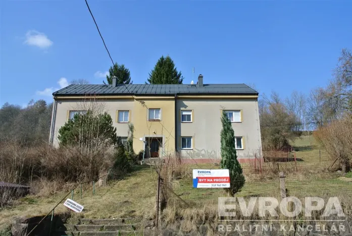 Prodej bytu 2+1, Stará Paka - Karlov, 72 m2