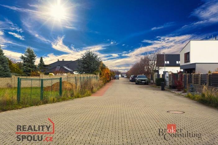 Prodej pozemku pro bydlení, Horoměřice, 748 m2