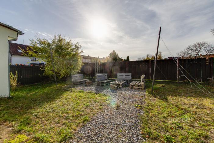 Pronájem obchodního prostoru, Lysá nad Labem, 33 m2