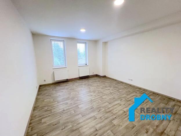 Pronájem bytu 4+1, Děčín, Bělská, 101 m2