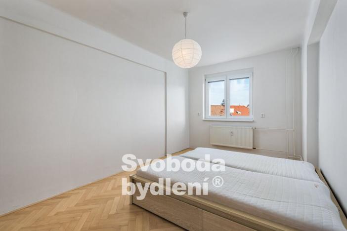 Pronájem bytu 2+kk, Praha - Střešovice, Za Hládkovem, 39 m2