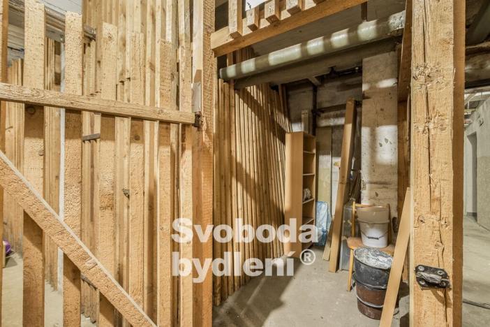 Pronájem bytu 2+kk, Praha - Střešovice, Za Hládkovem, 39 m2