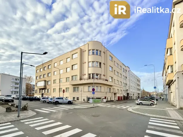 Prodej bytu 2+kk, Hradec Králové, Nerudova, 49 m2