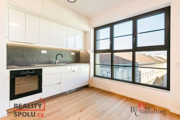 Pronájem bytu 1+kk, Brno - Zábrdovice, Bratislavská, 30 m2