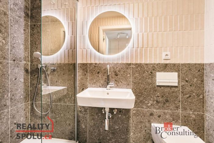 Pronájem bytu 1+kk, Brno - Zábrdovice, Bratislavská, 30 m2