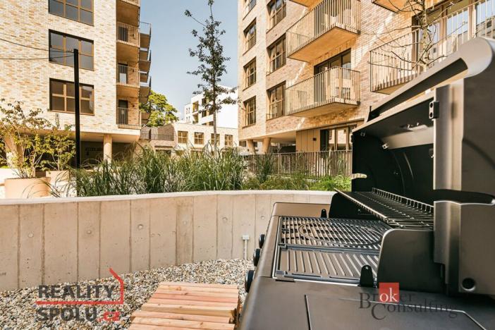 Pronájem bytu 1+kk, Brno - Zábrdovice, Bratislavská, 30 m2