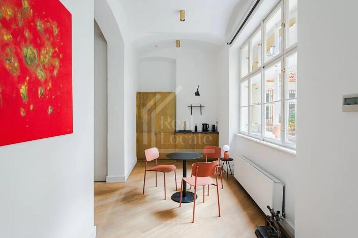 Pronájem atypického bytu, Praha - Staré Město, Liliová, 62 m2