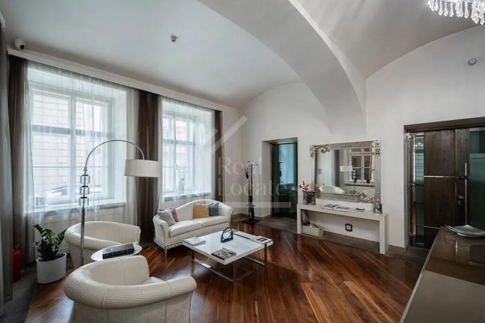 Pronájem atypického bytu, Praha - Staré Město, Liliová, 62 m2