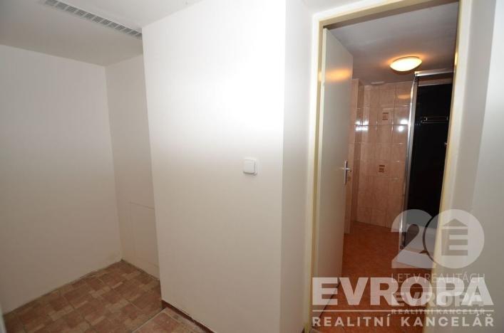 Prodej komerční nemovitosti, Praha - Žižkov, U božích bojovníků, 47 m2