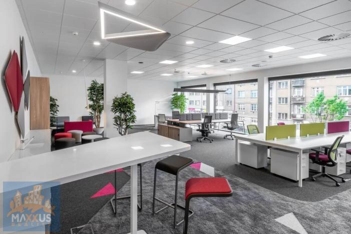 Pronájem kanceláře, Praha - Nusle, 5. května, 1 m2