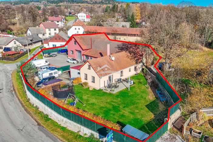 Prodej rodinného domu, Šimanov, 480 m2