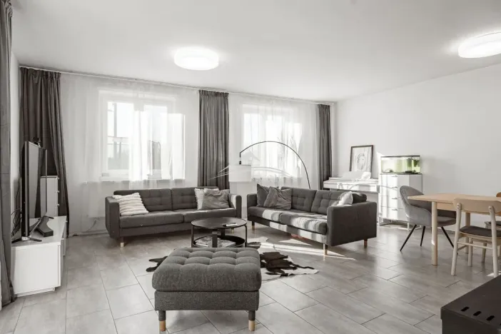 Prodej rodinného domu, Šimanov, 480 m2