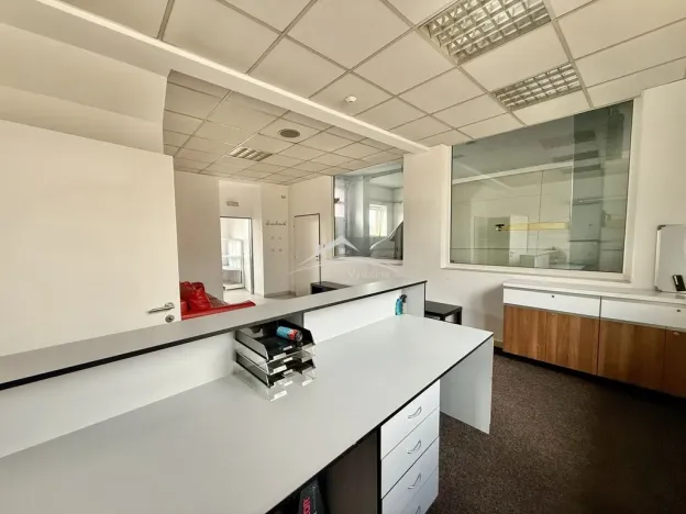 Prodej rodinného domu, Šimanov, 480 m2