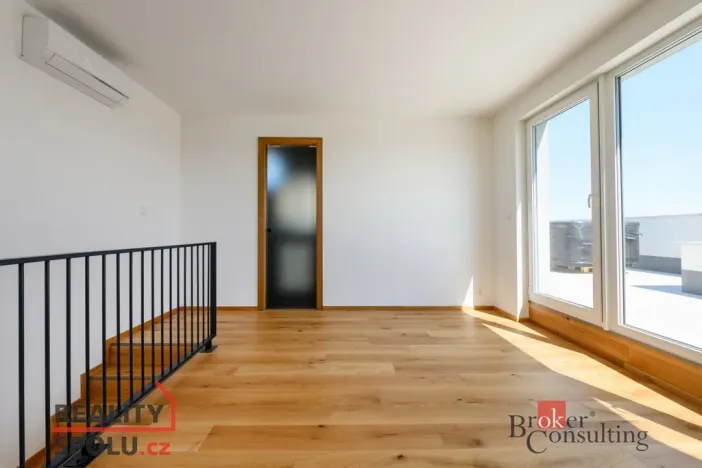 Prodej bytu 3+kk, Plzeň - Skvrňany, Františka Kováříka, 197 m2