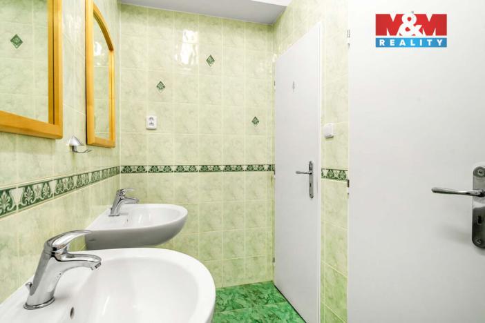 Pronájem kanceláře, Teplice, Dubská, 460 m2