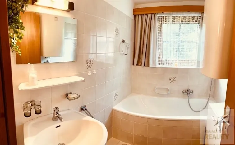 Prodej bytu 3+kk, Reichenau, Rakousko, Wiedweg, 64 m2