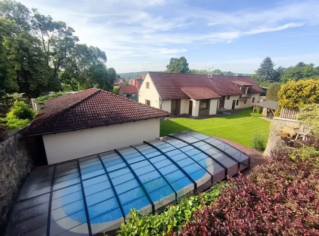 Prodej rodinného domu, Lešany, 272 m2